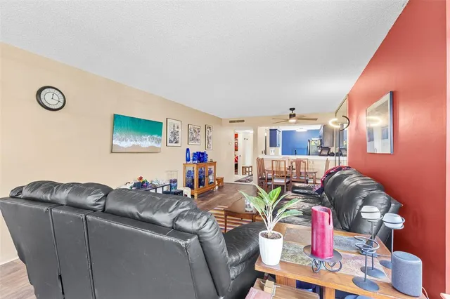 $174,000 | 5836 Coral Lake Drive, Unit 312, Margate, FL 33063