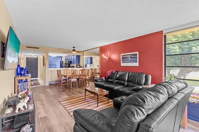 $174,000 | 5836 Coral Lake Drive, Unit 312, Margate, FL 33063