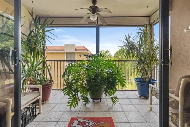 $174,000 | 5836 Coral Lake Drive, Unit 312, Margate, FL 33063