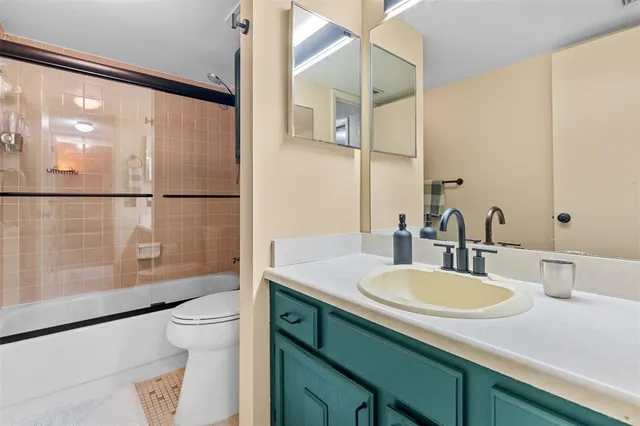 $174,000 | 5836 Coral Lake Drive, Unit 312, Margate, FL 33063