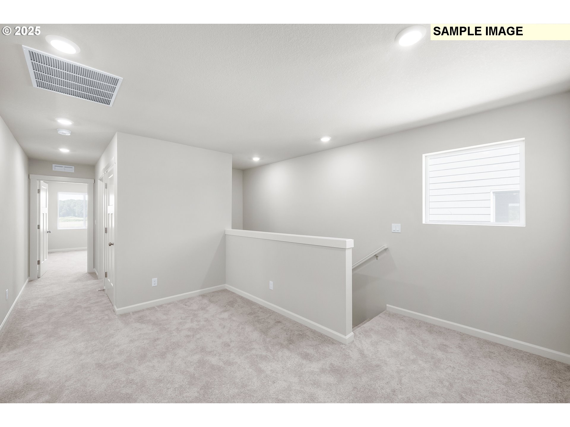 1472 Southeast Logan Parkway Albany, OR 97322 - Photo 11 of 23 a view of an empty room