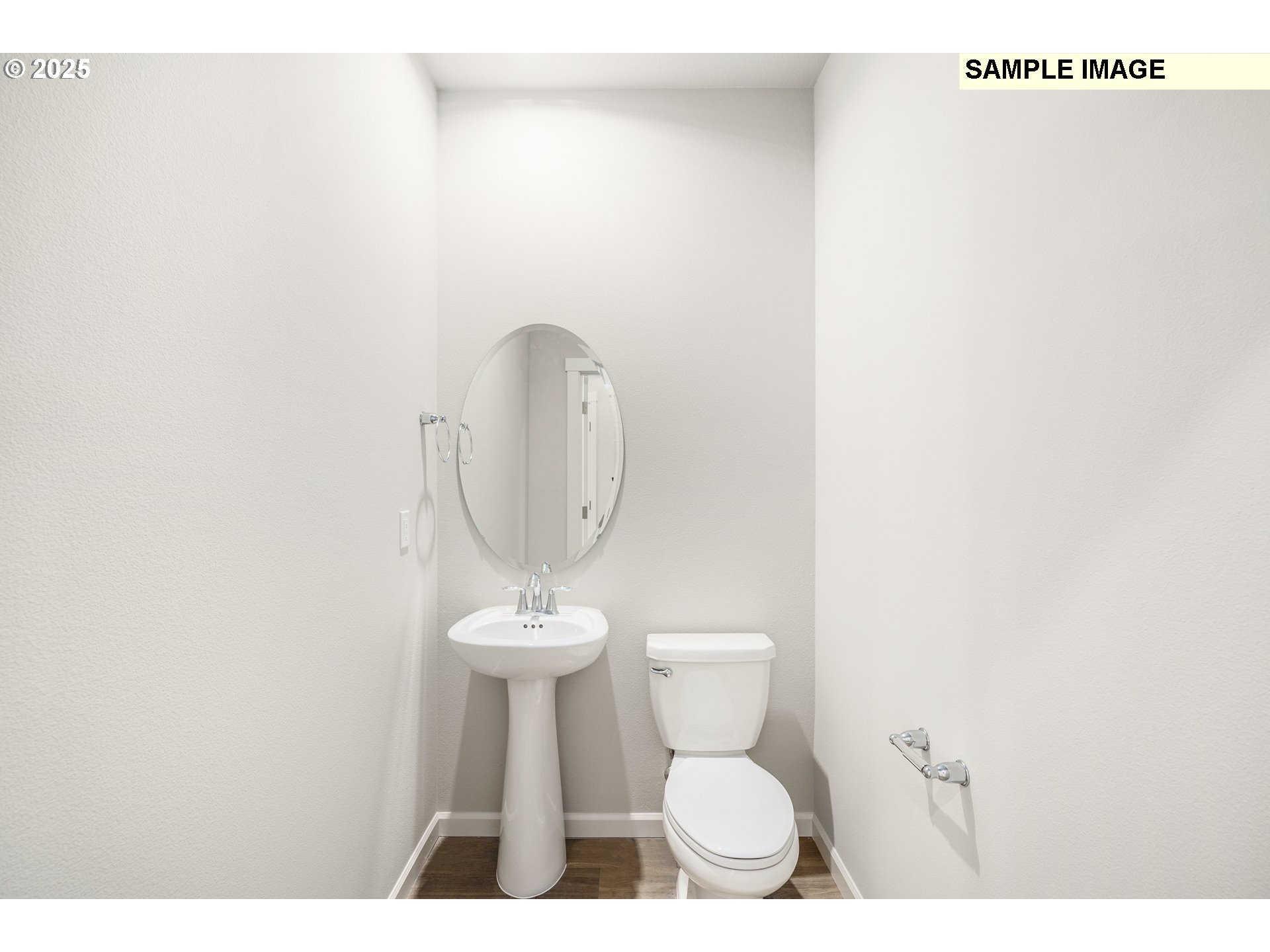 1472 Southeast Logan Parkway Albany, OR 97322 - Photo 18 of 23 a bathroom with a toilet and a sink