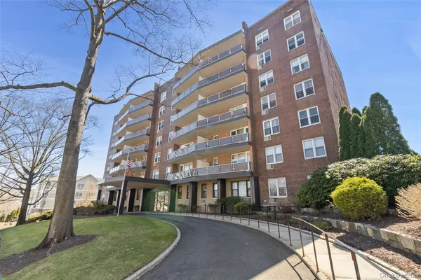 $235,000 | 360 Westchester Avenue, Unit 522, Port Chester, NY 10573