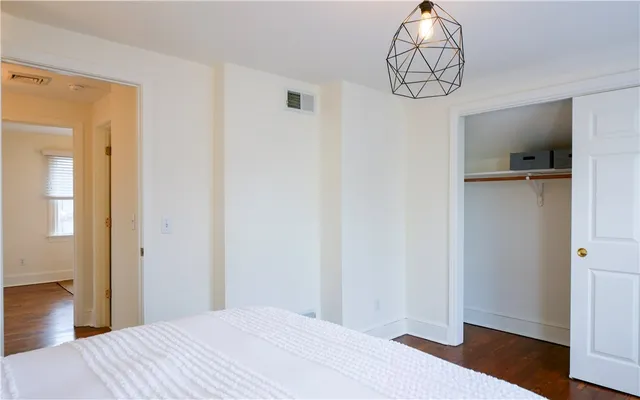 $2,800 | 45 2nd Street, Newport, RI 02840