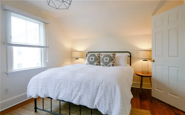 $2,800 | 45 2nd Street, Newport, RI 02840