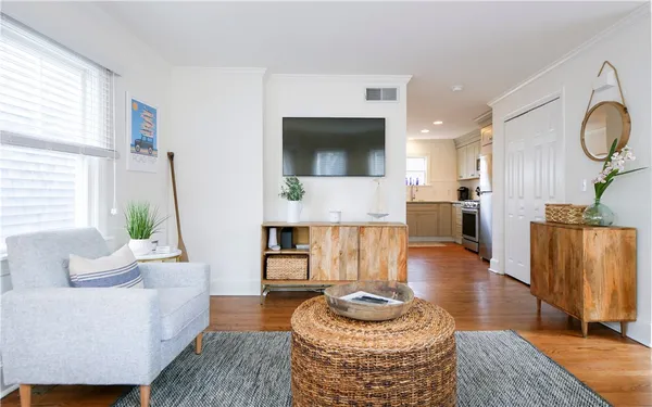 $2,800 | 45 2nd Street, Newport, RI 02840