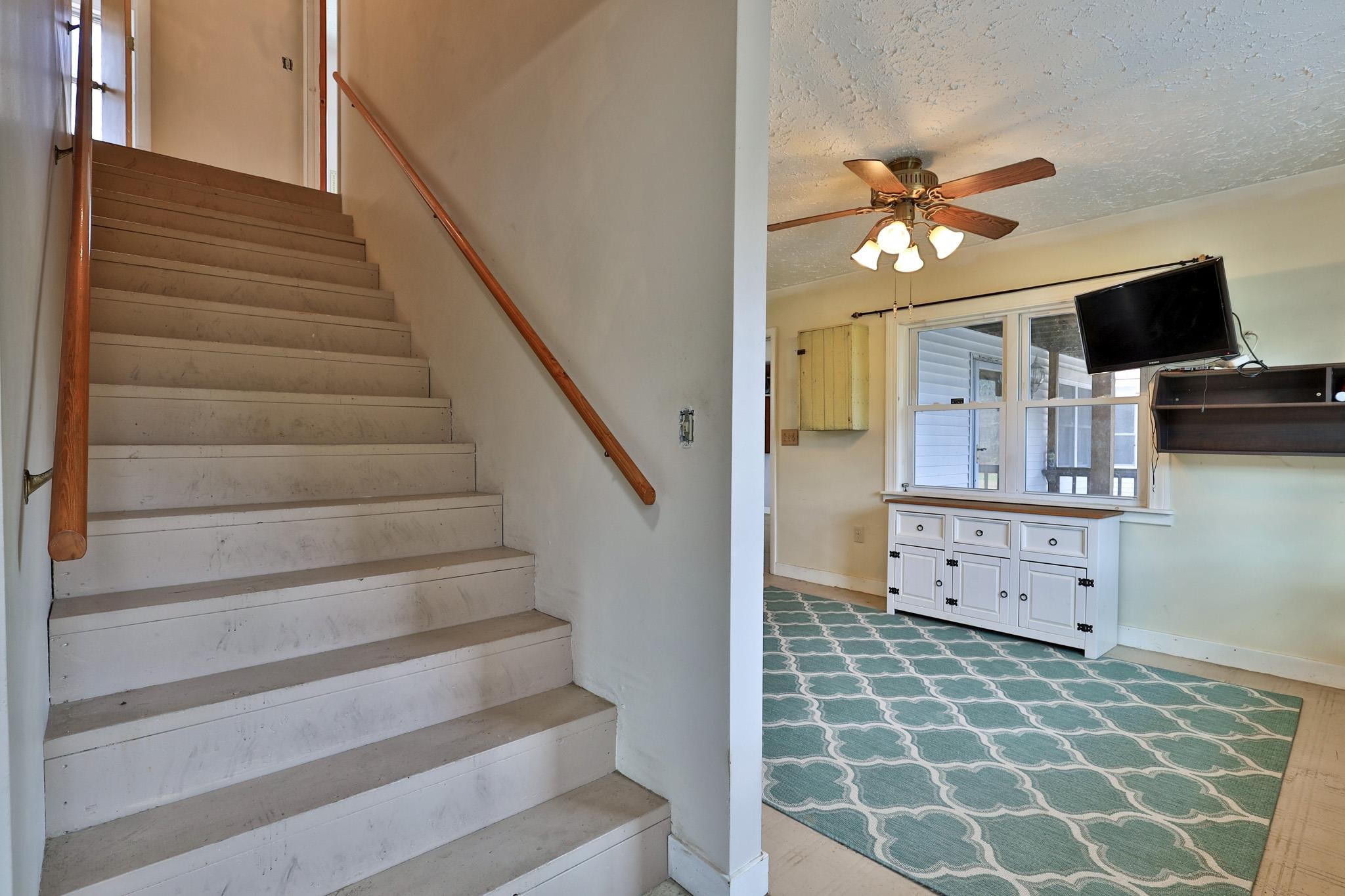 2140 Brandon Mountain Road Rochester, VT 05767 - Photo 15 of 45