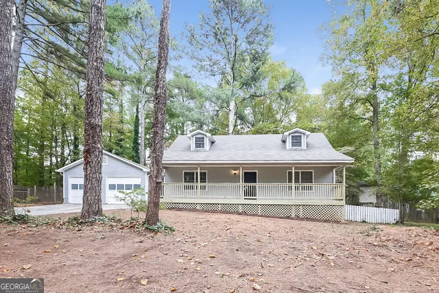 $2,095 | 220 Carmichael Road, Woodstock, GA 30189