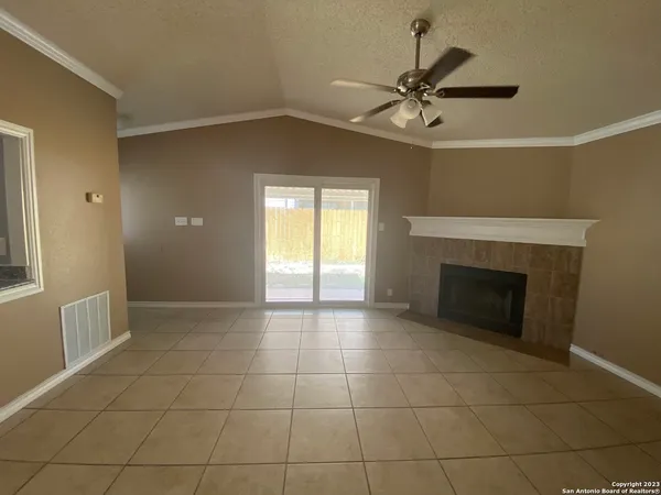 $1,500 | 8406 Forest Ridge Drive, San Antonio, TX 78239