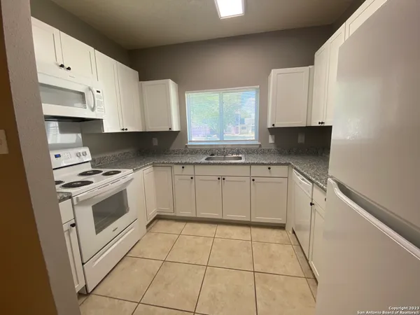 $1,500 | 8406 Forest Ridge Drive, San Antonio, TX 78239