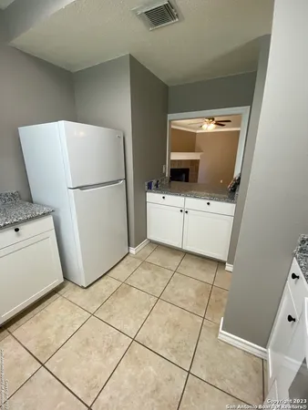 $1,500 | 8406 Forest Ridge Drive, San Antonio, TX 78239