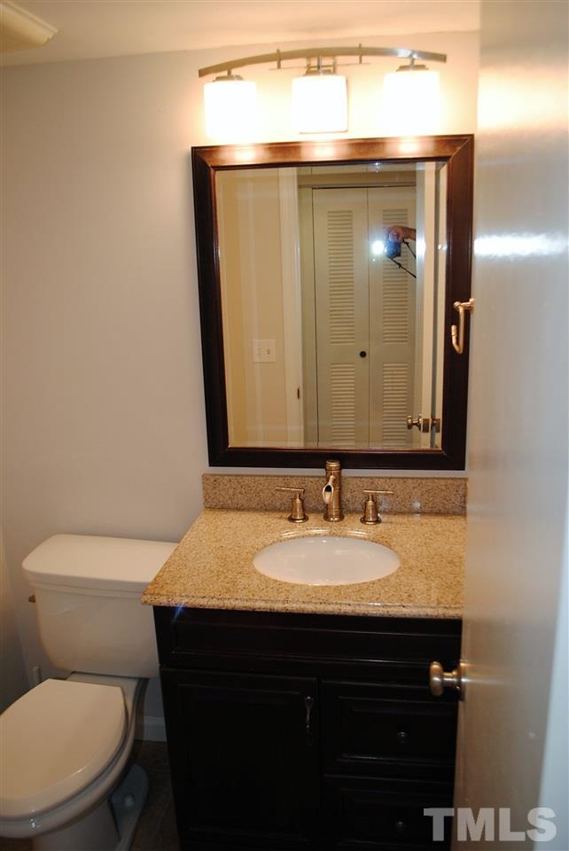 2432 Condor Court Raleigh, NC 27615 - Photo 10 of 21
