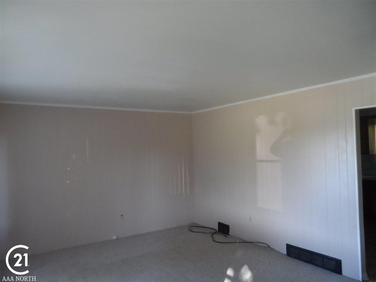 34160 Klein Road Fraser, MI 48026 - Photo 12 of 40