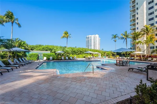 $20,000 | 20 Seagate Drive, Unit 803, Naples, FL 34103