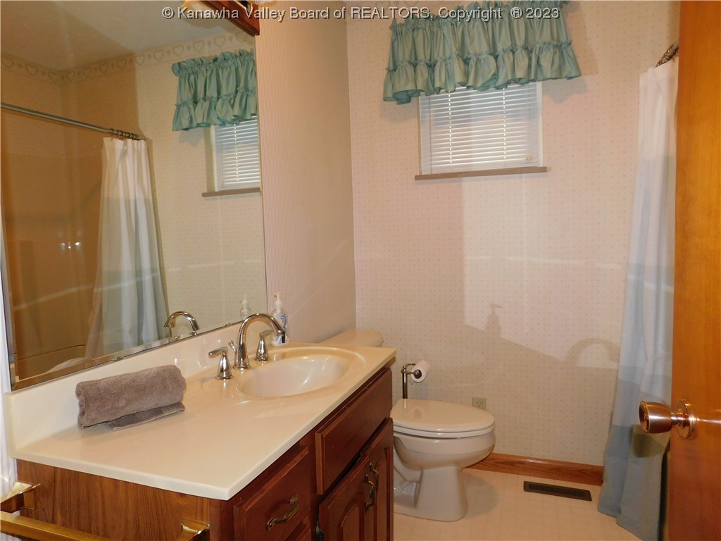 10 Jarrett Street Elkview, WV 25071 - Photo 15 of 33 Gallery Image 15