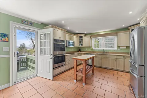 $1,275,000 | 191 Prospect Avenue, Tarrytown, NY 10591