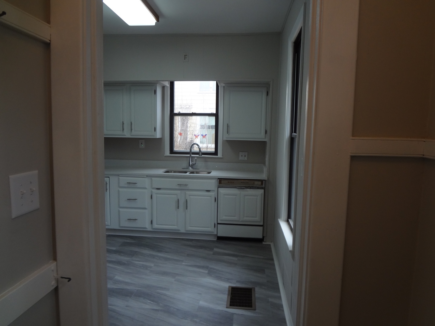 321 Orchard Street Elgin, IL 60123 - Photo 14 of 50