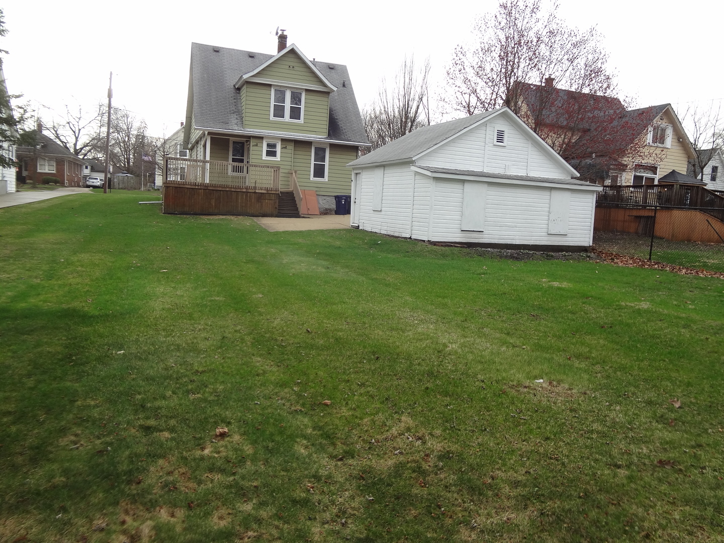 321 Orchard Street Elgin, IL 60123 - Photo 5 of 50