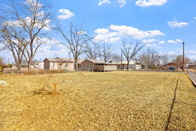 $399,000 | 811 Franklin Street, Fredericksburg, TX 78624