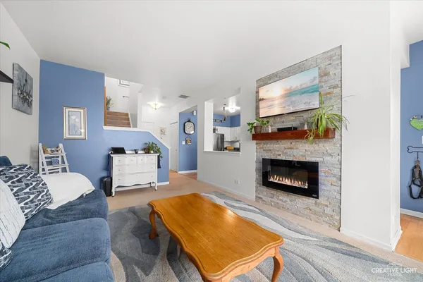 $275,000 | 3239 Heather Glen Drive, Unit 3239, Aurora, IL 60504