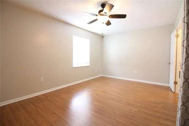 $1,250 | 1920 East Edgewood Drive, Unit K8, Lakeland, FL 33803