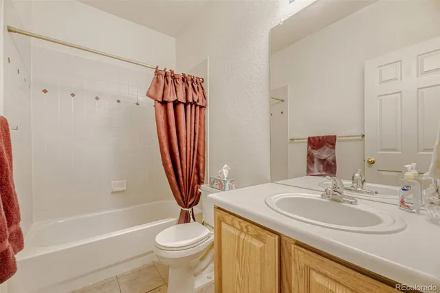 $439,000 | 4901 South Ammons Street, Unit 2A, Littleton, CO 80123