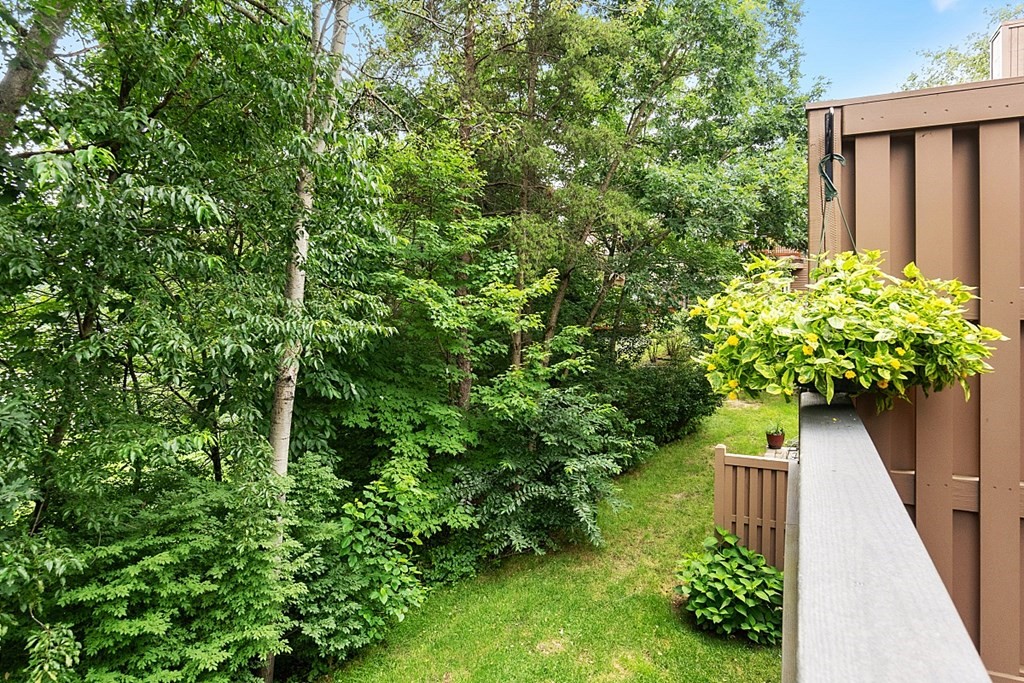 208 Ridgefield Circle, Unit C Clinton, MA 01510 - Photo 11 of 33 Gallery Image 11