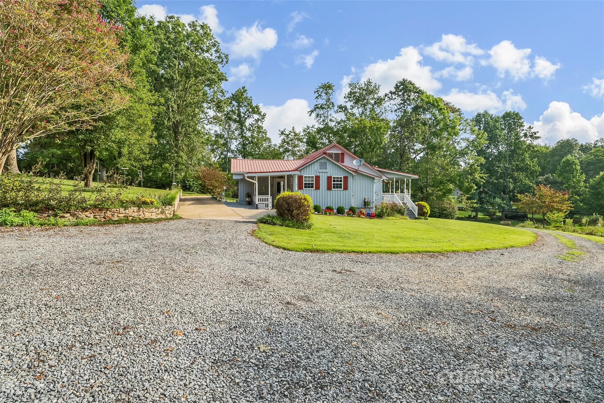 107 Zebell Road Nebo, NC 28761 - Photo 5 of 40 Gallery Image 5