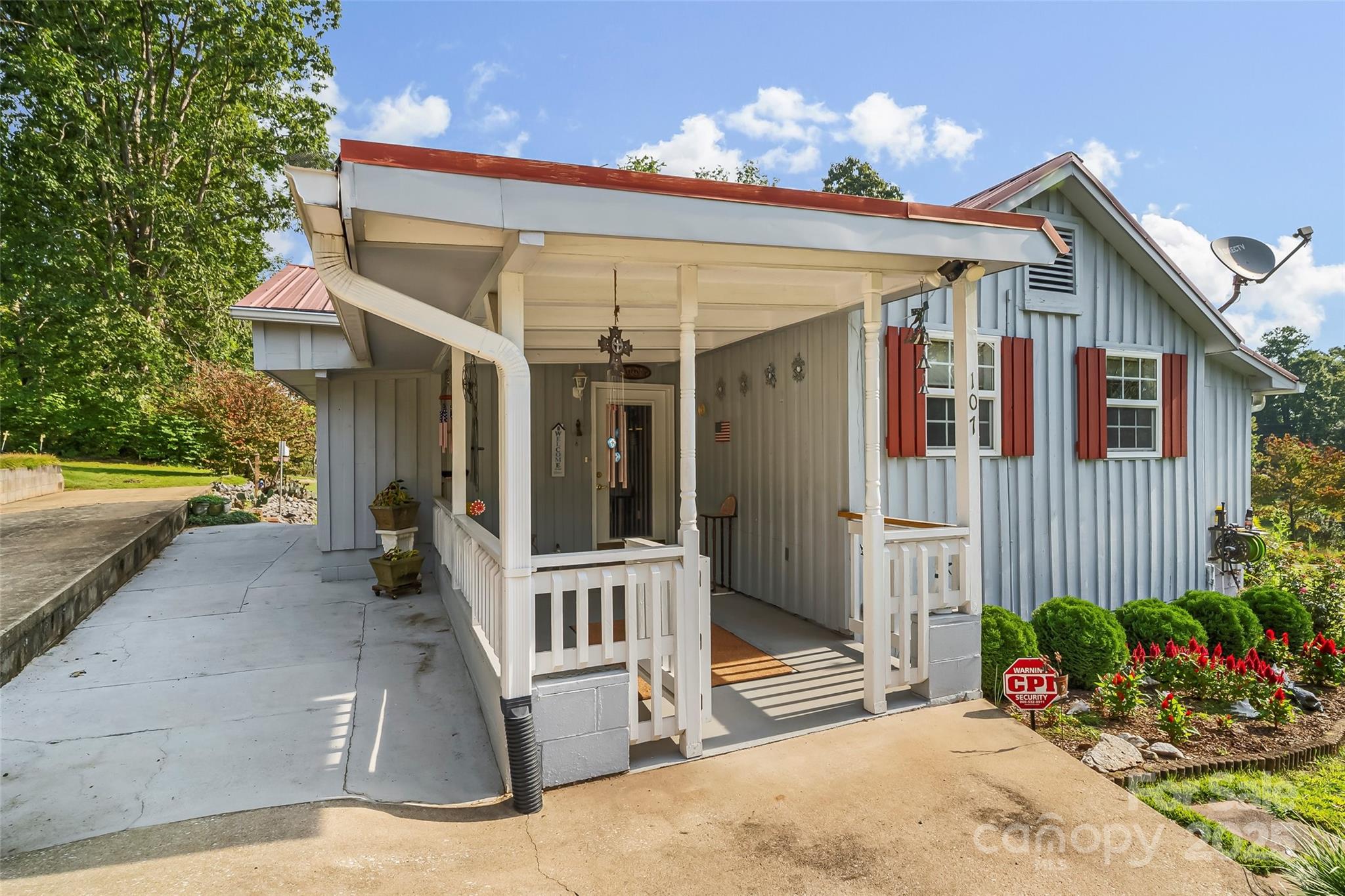 107 Zebell Road Nebo, NC 28761 - Photo 7 of 40 Gallery Image 7