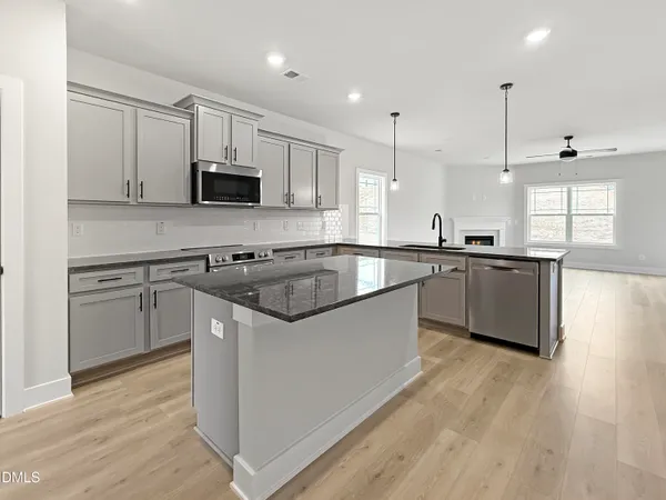 $427,700 | 91 Northwood Drive, Fuquay-Varina, NC 27526