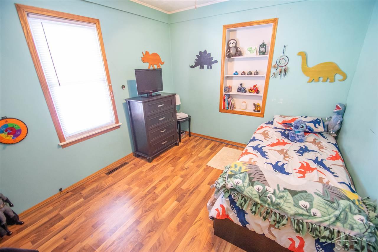 1634 Flajole Road Midland, MI 48642 - Photo 17 of 41 50033926-16.JPG