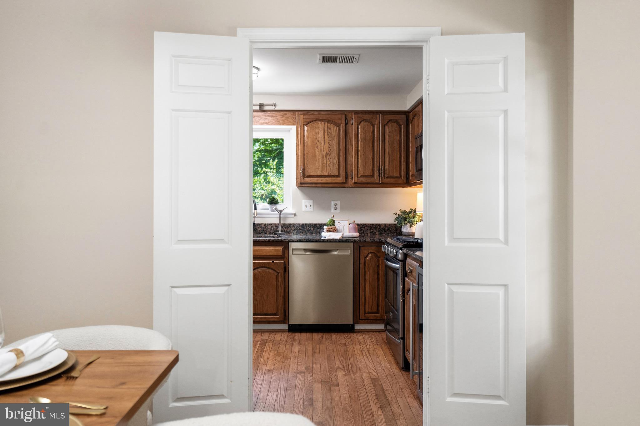 8943 Park Forest Drive Springfield, VA 22152 - Photo 20 of 74 Dining room is just off the kitchen