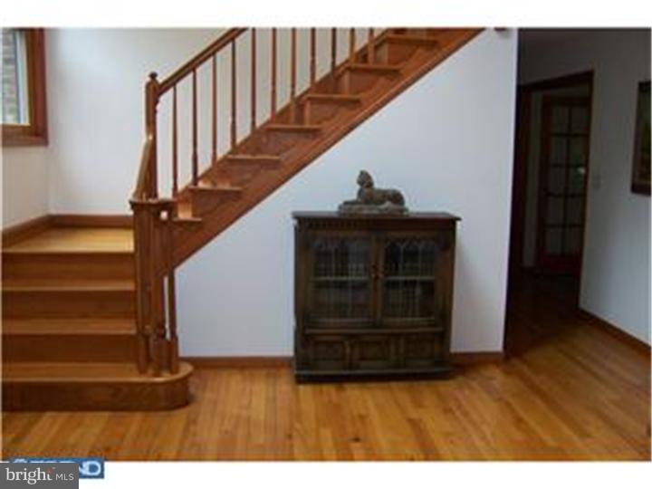 564 Reeds Road Downingtown, PA 19335 - Photo 2 of 19 Gallery Image 2