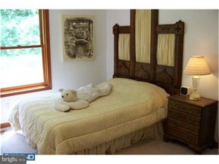 564 Reeds Road Downingtown, PA 19335 - Photo 11 of 19 Gallery Image 11