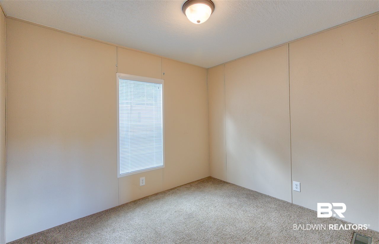 25258 Pompano Drive Elberta, AL 36530 - Photo 13 of 22 Guest Bedroom