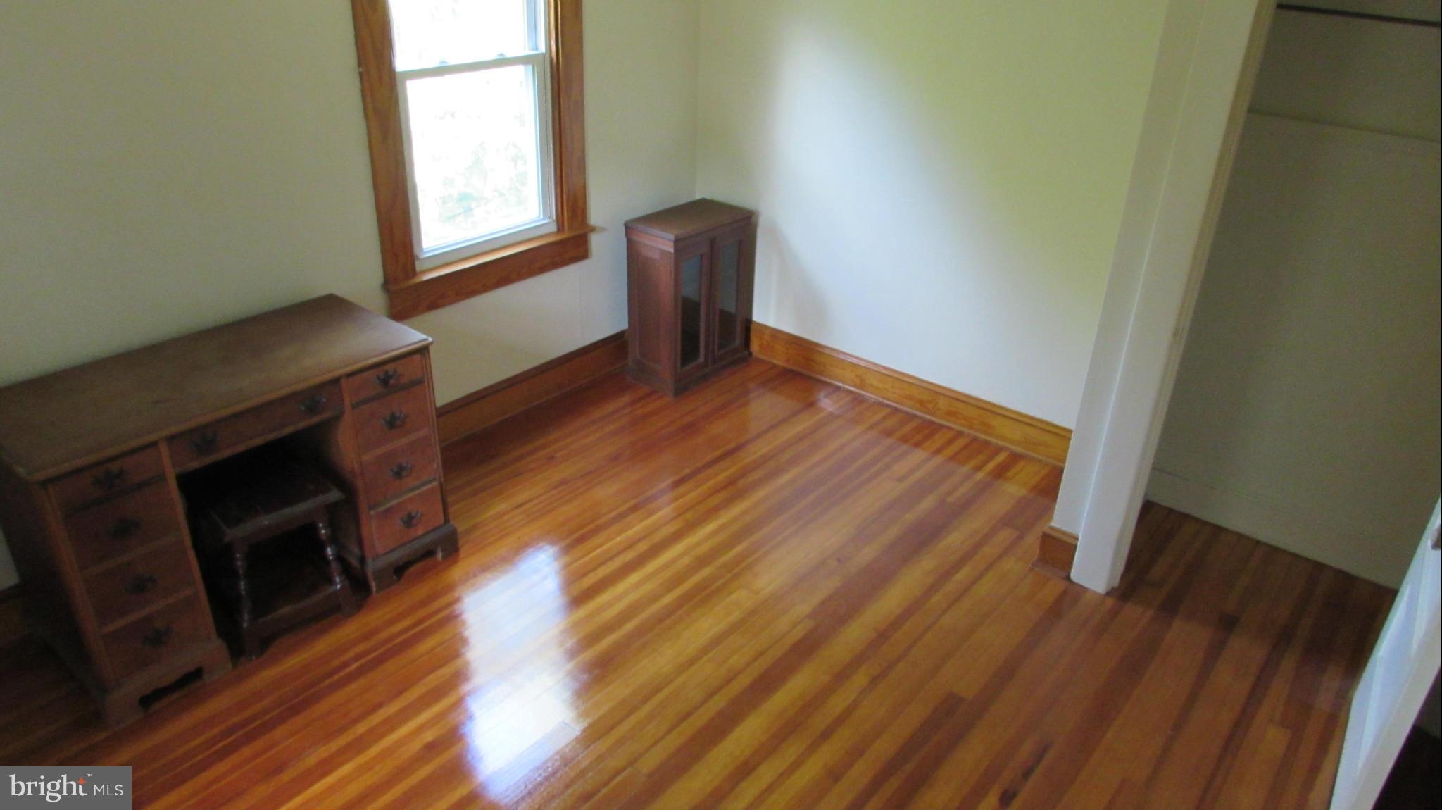1704 South Road Baltimore, MD 21209 - Photo 17 of 23 Bedroom (Master)