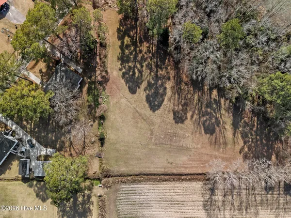 $270,000 | 124 Hc Powers Road, Wallace, NC 28466