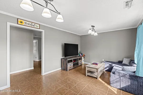 $270,000 | 124 Hc Powers Road, Wallace, NC 28466