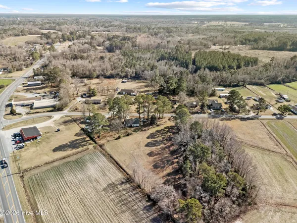 $270,000 | 124 Hc Powers Road, Wallace, NC 28466