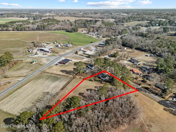 $270,000 | 124 Hc Powers Road, Wallace, NC 28466