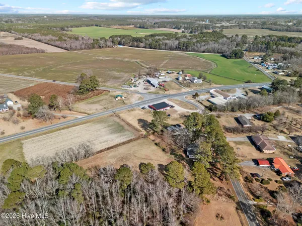 $270,000 | 124 Hc Powers Road, Wallace, NC 28466