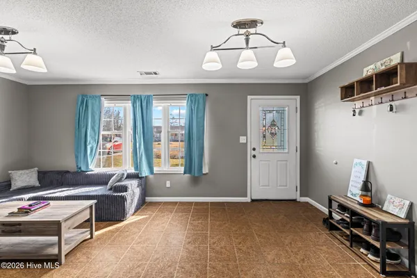 $270,000 | 124 Hc Powers Road, Wallace, NC 28466