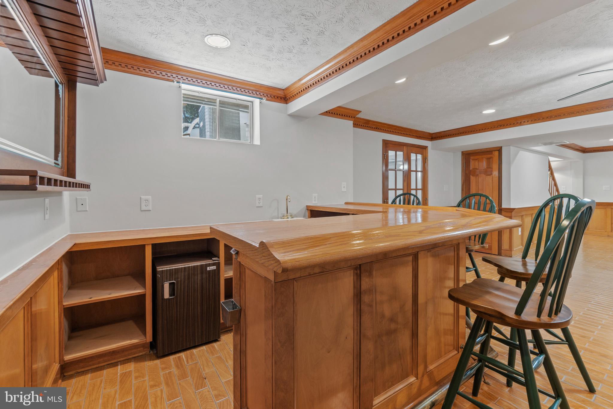 5 Ashbrook Road Stafford, VA 22554 - Photo 31 of 44 Custom bar