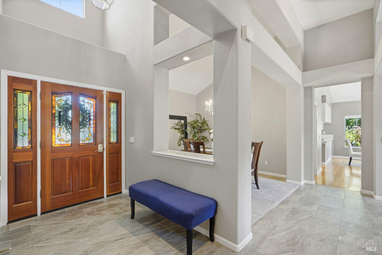 6332 Meadowridge Drive Santa Rosa, CA 95409 - Photo 3 of 36