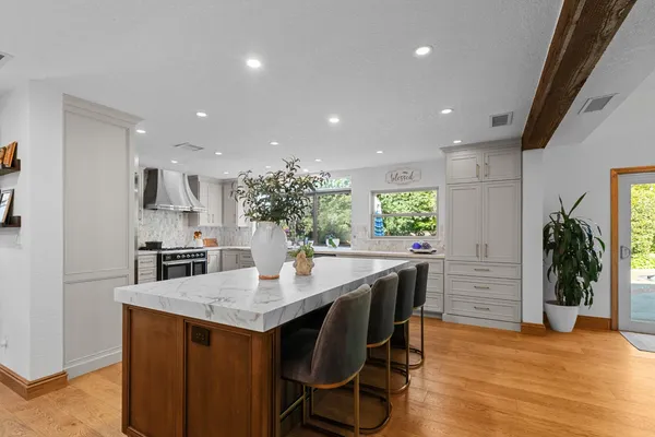 $1,430,000 | 9125 Shady Hollow Way, Fair Oaks, CA 95628