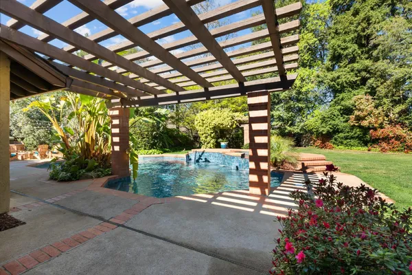 $1,430,000 | 9125 Shady Hollow Way, Fair Oaks, CA 95628