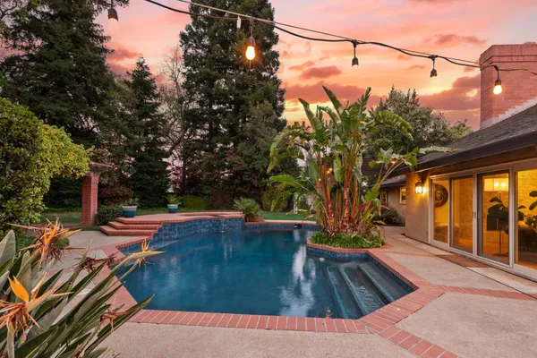 $1,430,000 | 9125 Shady Hollow Way, Fair Oaks, CA 95628