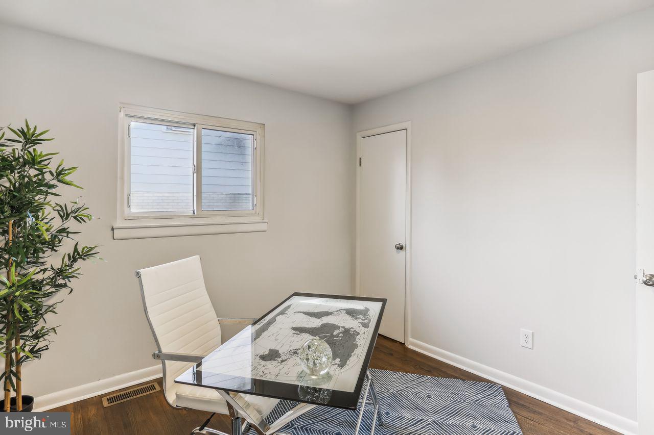 8005 Good Luck Road Lanham, MD 20706 - Photo 19 of 44 2nd BR Upper Floor
