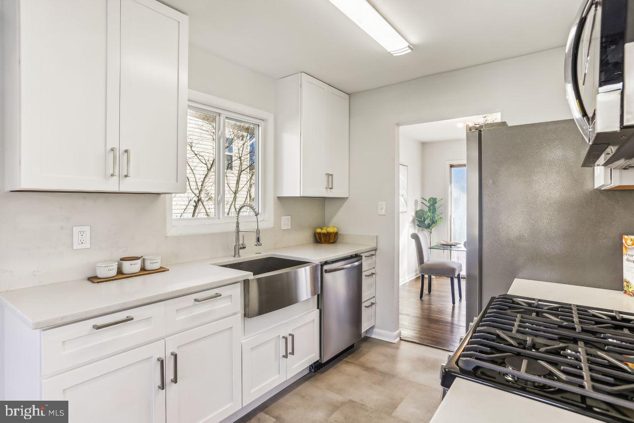 8005 Good Luck Road Lanham, MD 20706 - Photo 8 of 44 View from kitchen table