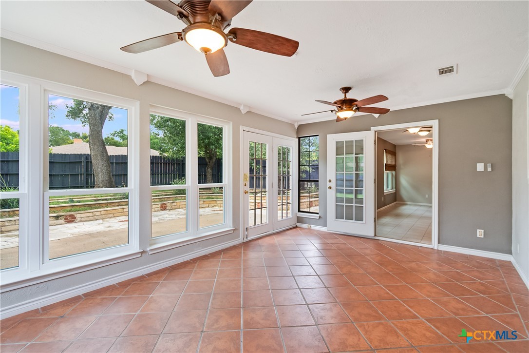 18 Morgan's Point Boulevard Belton, TX 76513 - Photo 13 of 44
